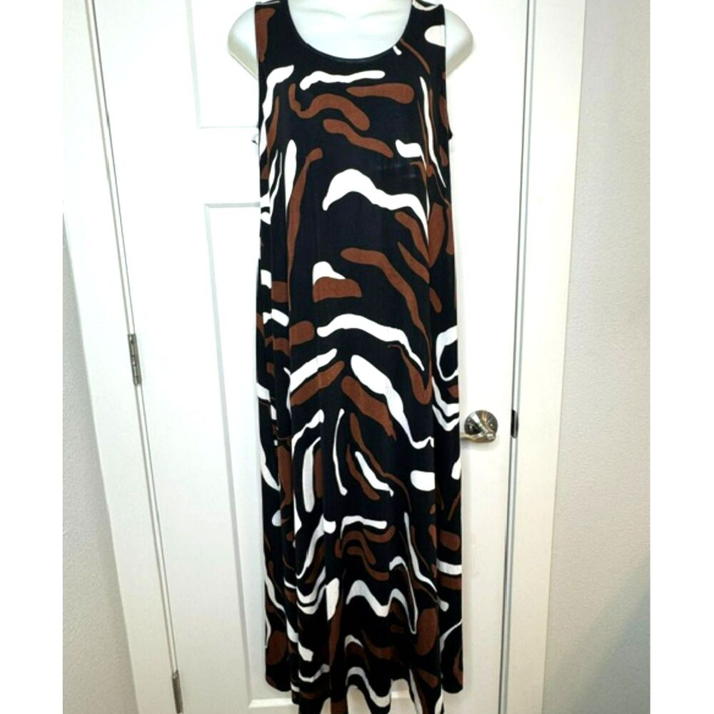 CHICOS TRAVELERS BROWN, BLACK & WHITE SLINKY KNIT TANK DRESS SIZE 1 8-10 MEDIUM